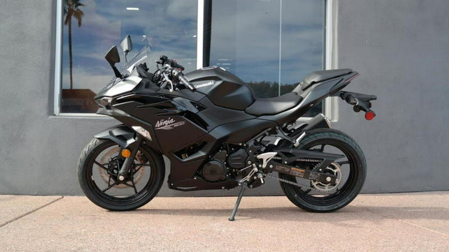 2026 Kawasaki Ninja® 500