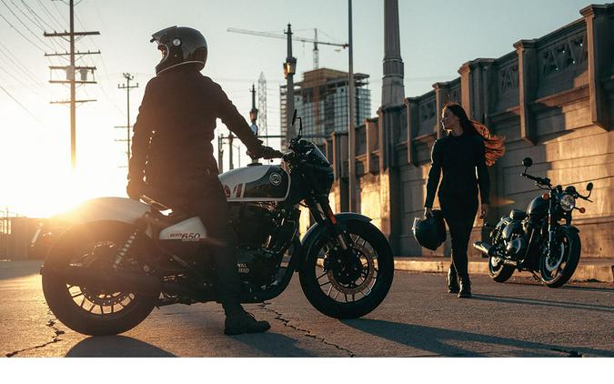 2025 Royal Enfield Shotgun 650