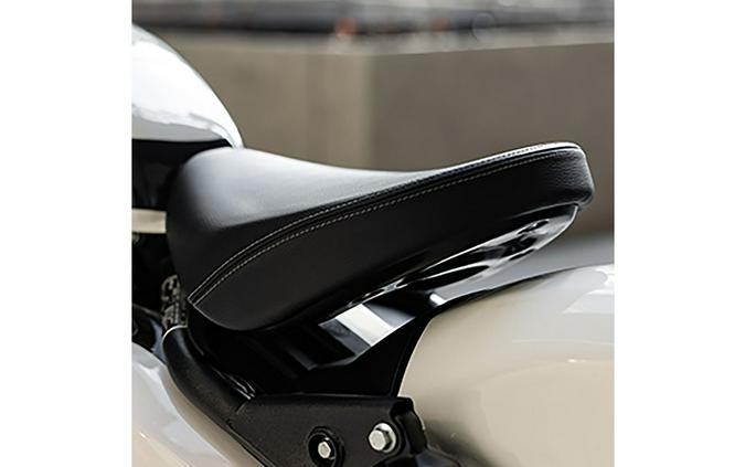 2025 Royal Enfield Shotgun 650