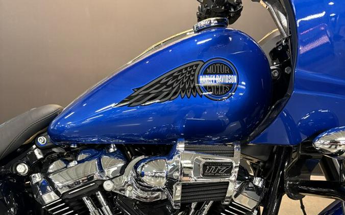 2025 Harley-Davidson® Low Rider® ST Blue Burst