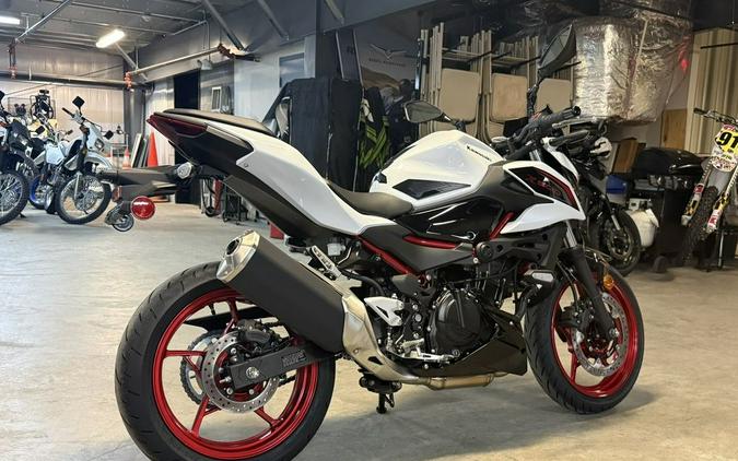 2026 Kawasaki Z500 SE ABS