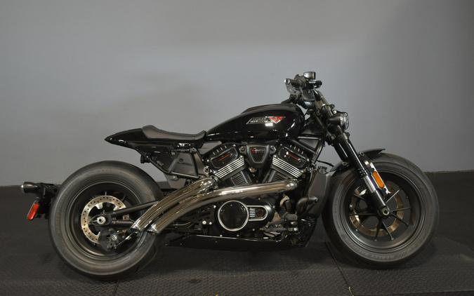 2026 Harley-Davidson Sportster S Vivid Black Black Trim