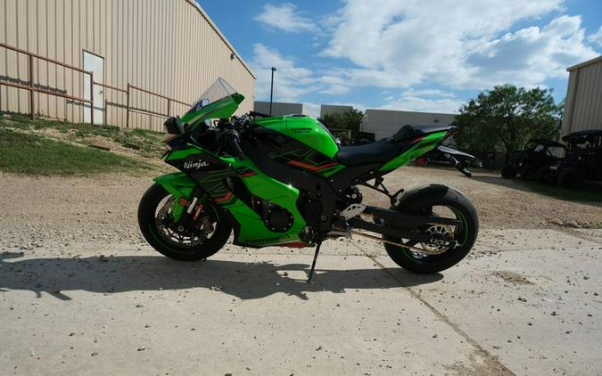 Used 2024 KAWASAKI NINJA ZX10R ABS KRT EDITION LIME GREEN AND EBONY