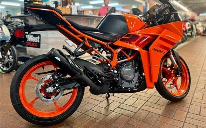 New 2024 KTM RC 390