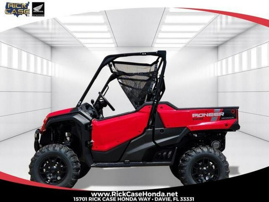 2024 Honda Pioneer 1000 Deluxe