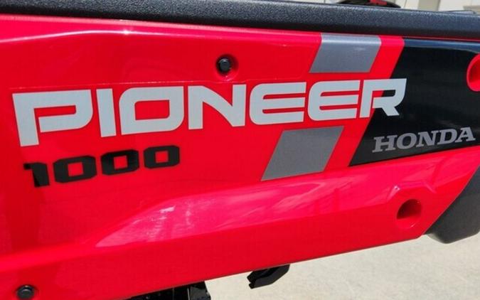 2024 Honda Pioneer 1000 Deluxe