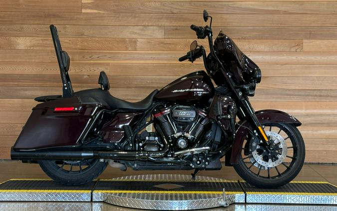 2019 Harley-Davidson CVO™ Street Glide®