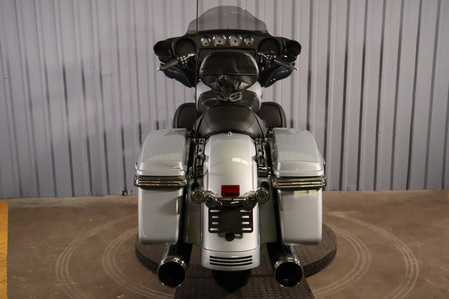 2023 Harley-Davidson Street Glide