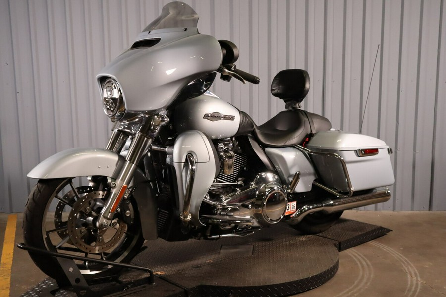 2023 Harley-Davidson Street Glide