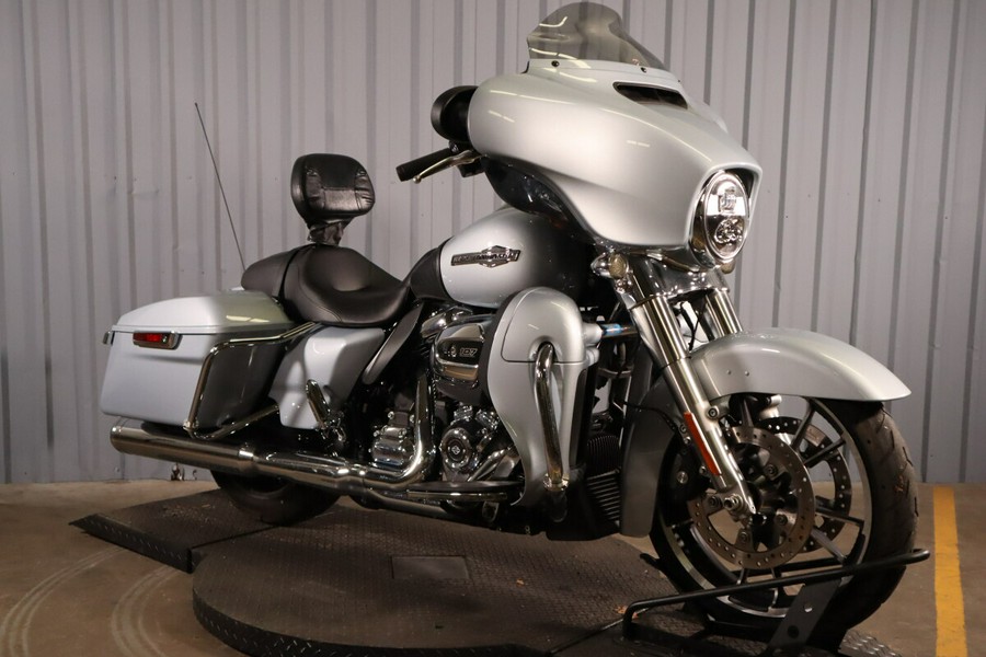 2023 Harley-Davidson Street Glide