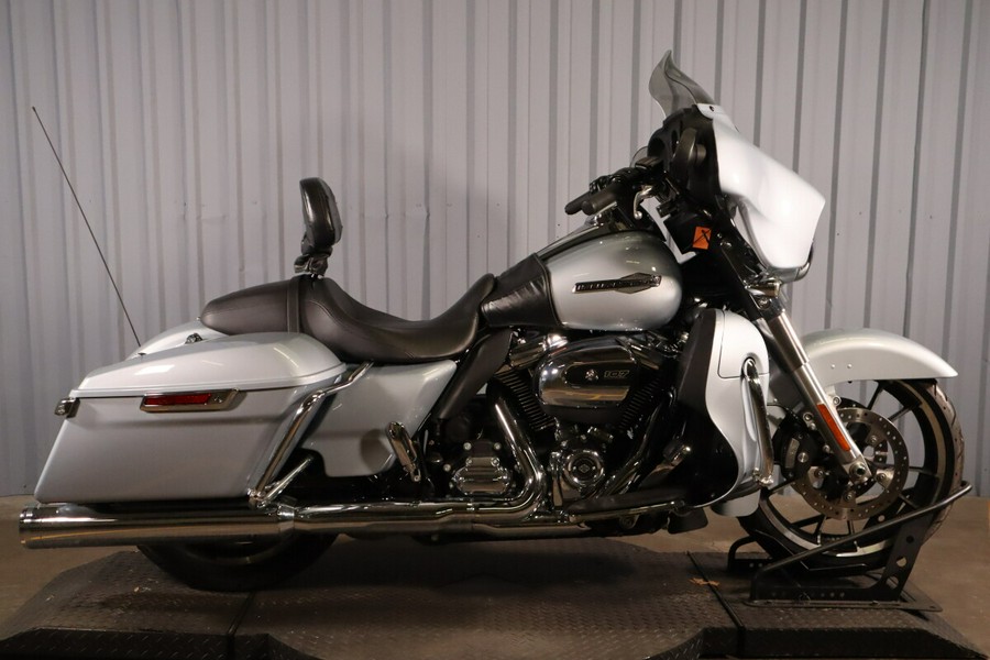 2023 Harley-Davidson Street Glide