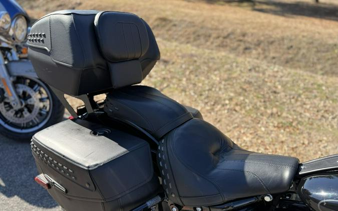 2020 Harley-Davidson® FLHCS Heritage Classic 114