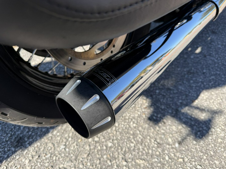 2020 Harley-Davidson® FLHCS Heritage Classic 114