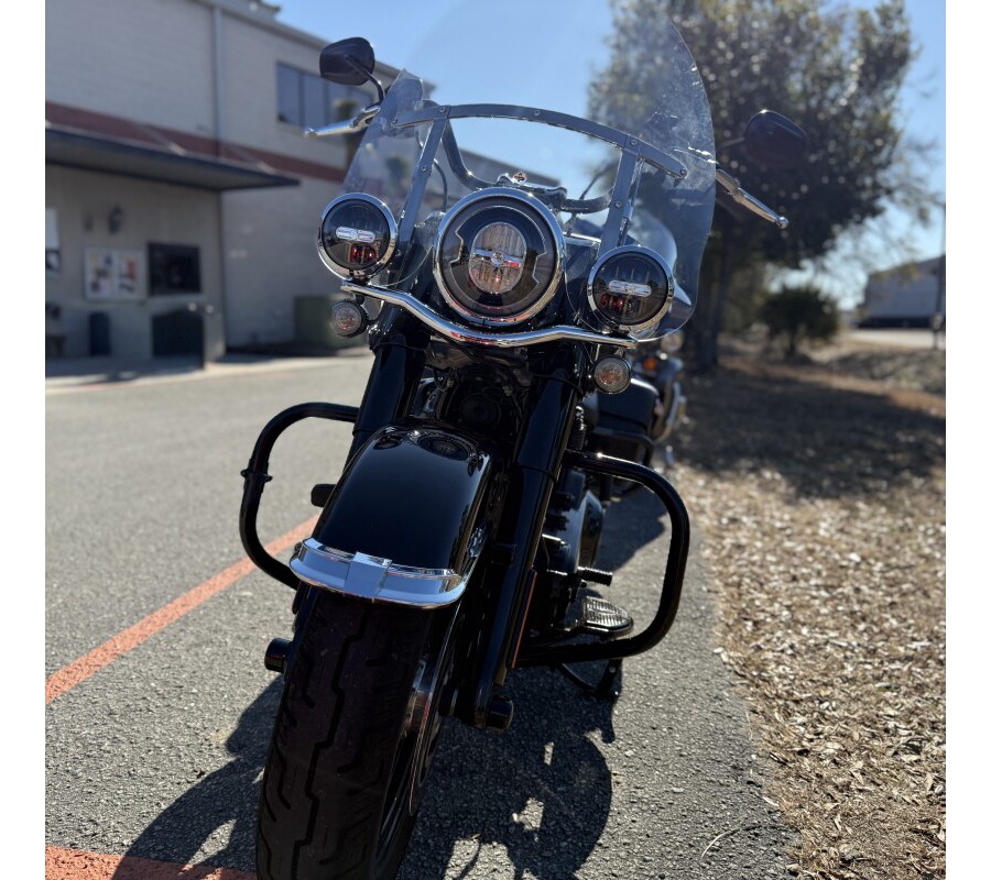 2020 Harley-Davidson® FLHCS Heritage Classic 114