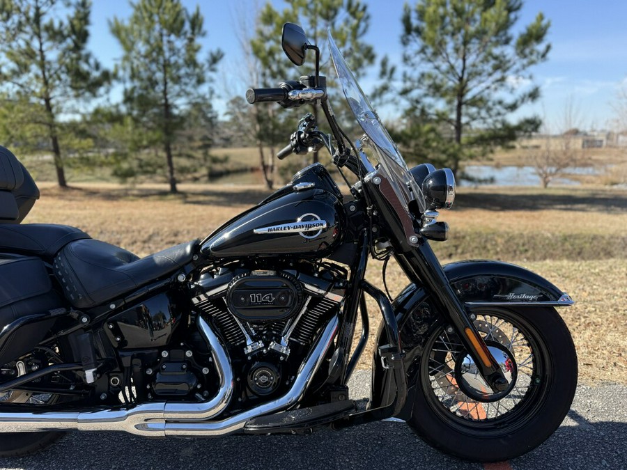 2020 Harley-Davidson® FLHCS Heritage Classic 114