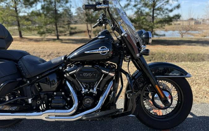 2020 Harley-Davidson® FLHCS Heritage Classic 114