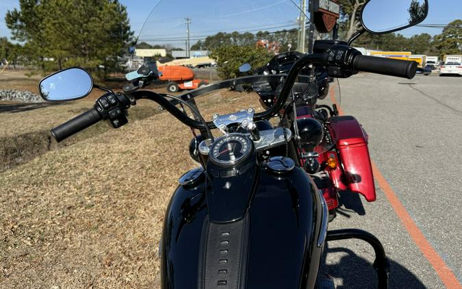 2020 Harley-Davidson® FLHCS Heritage Classic 114