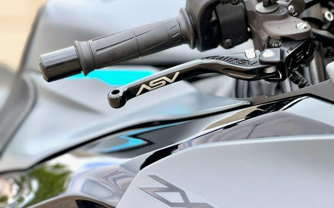 2025 Kawasaki Ninja ZX-6R ABS