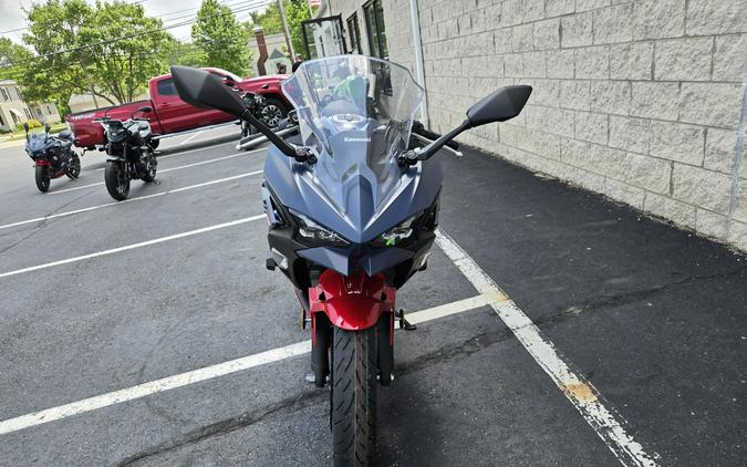 2026 Kawasaki Ninja® 500 SE ABS