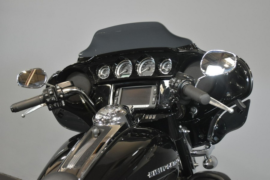 2015 Harley-Davidson Electra Glide Ultra Classic Vivid Black