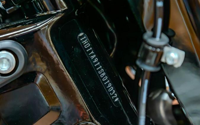 2025 Harley-Davidson Heritage Classic Cruiser FLHC