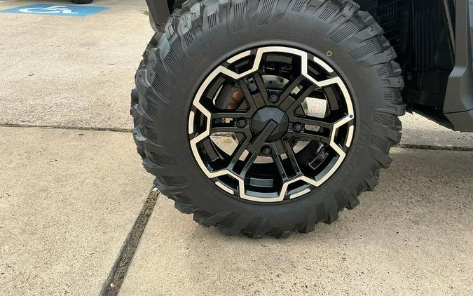2027 Can-Am® Outlander MAX XT 1000 7.6 in.