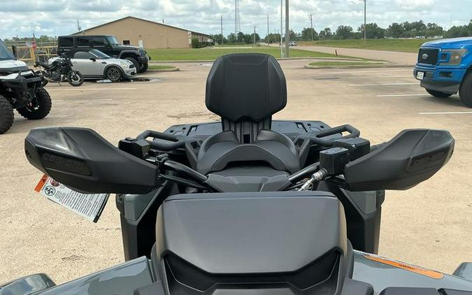 2027 Can-Am® Outlander MAX XT 1000 7.6 in.