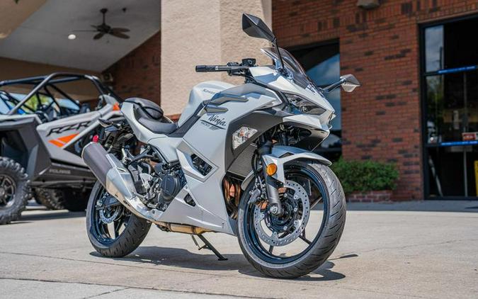 2024 Kawasaki Ninja® 500