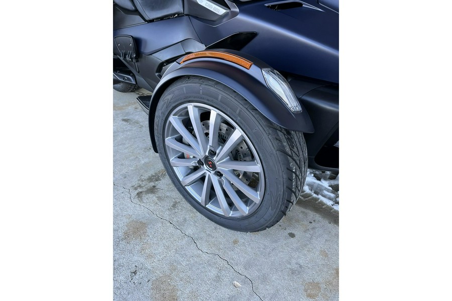 2022 Can-Am Spyder RT