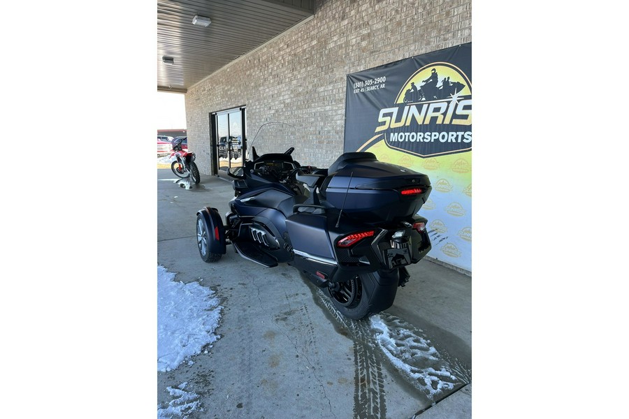 2022 Can-Am Spyder RT