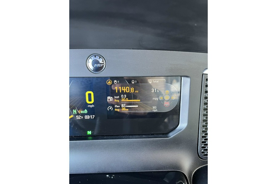 2022 Can-Am Spyder RT