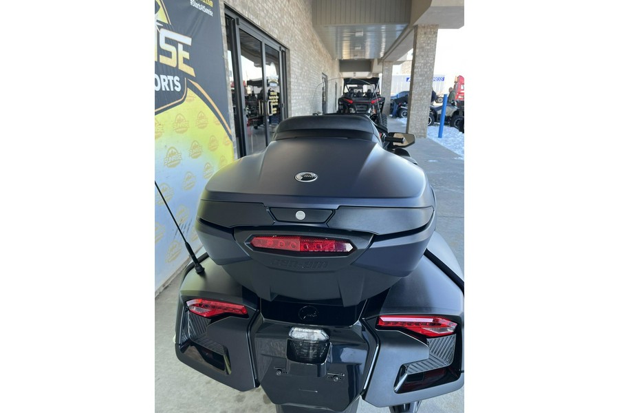 2022 Can-Am Spyder RT