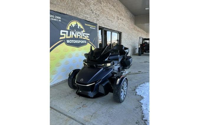 2022 Can-Am Spyder RT