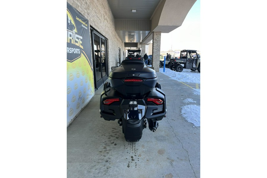 2022 Can-Am Spyder RT