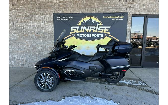 2022 Can-Am Spyder RT