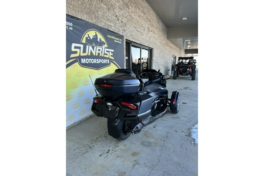 2022 Can-Am Spyder RT