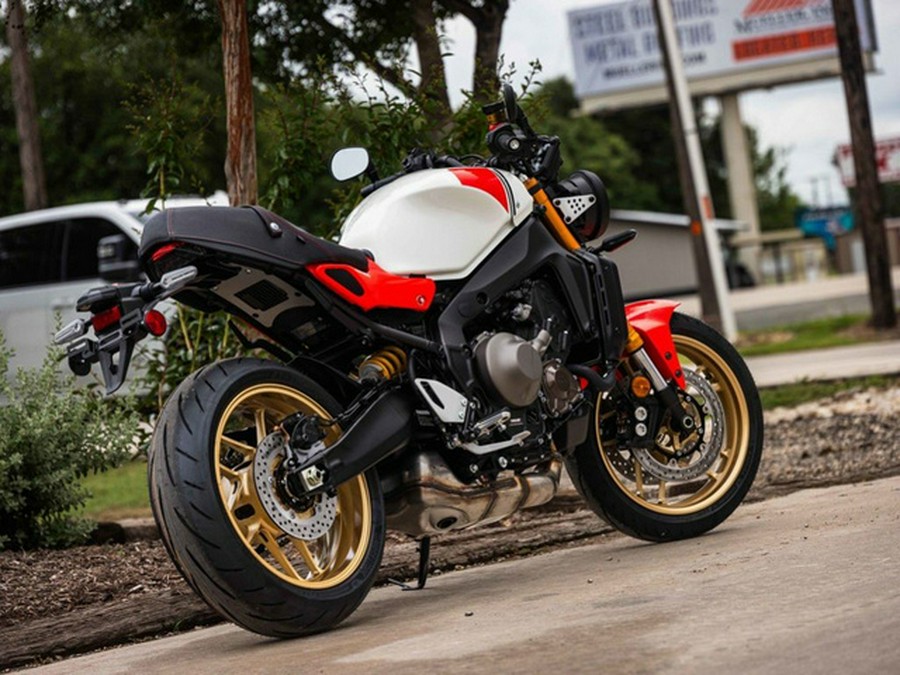 2026 Yamaha XSR 900