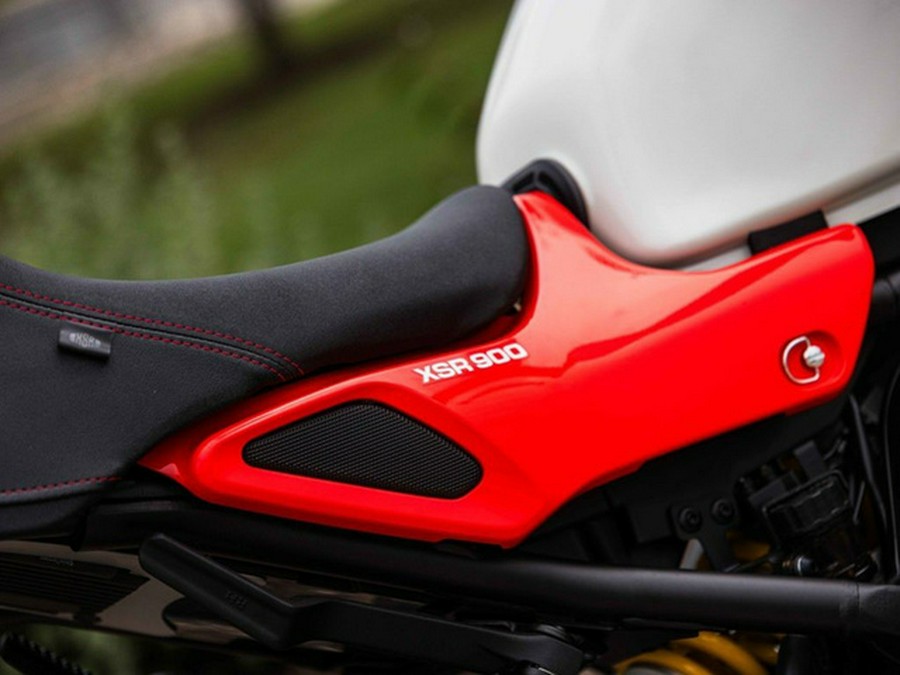 2026 Yamaha XSR 900