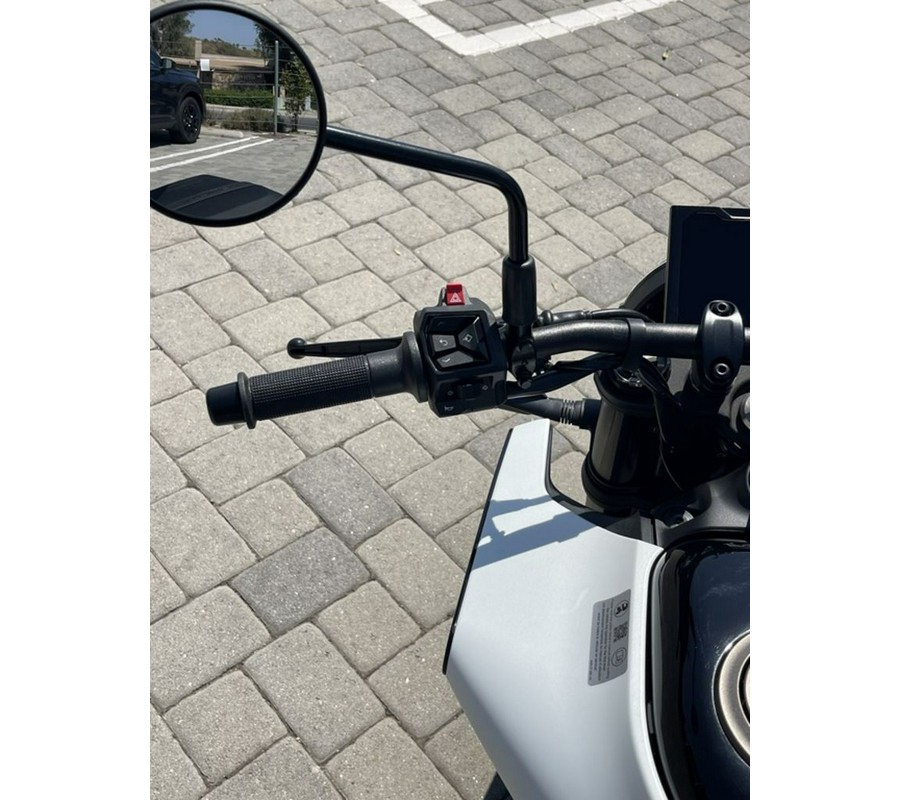2024 Husqvarna® Vitpilen 401