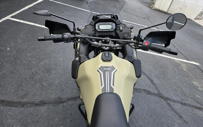 2026 Kawasaki KLR®650 Adventure ABS