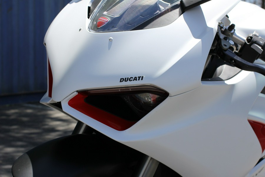 2023 Ducati Panigale V2