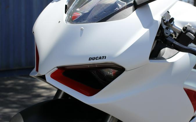 2023 Ducati Panigale V2