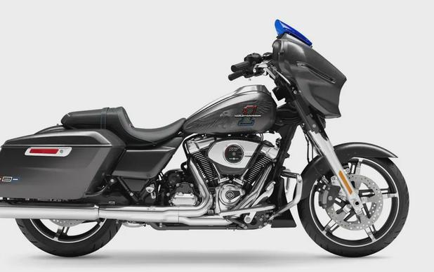 2026 Harley-Davidson® Street Glide® Midnight Ember Chrome Trim