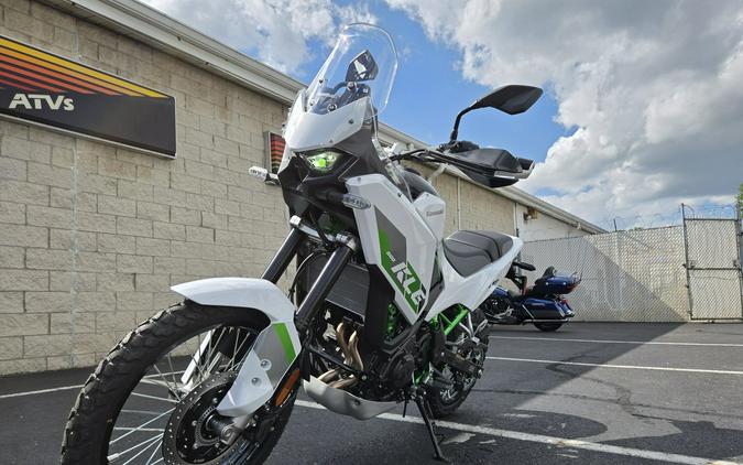2026 Kawasaki KLE®500 SE ABS