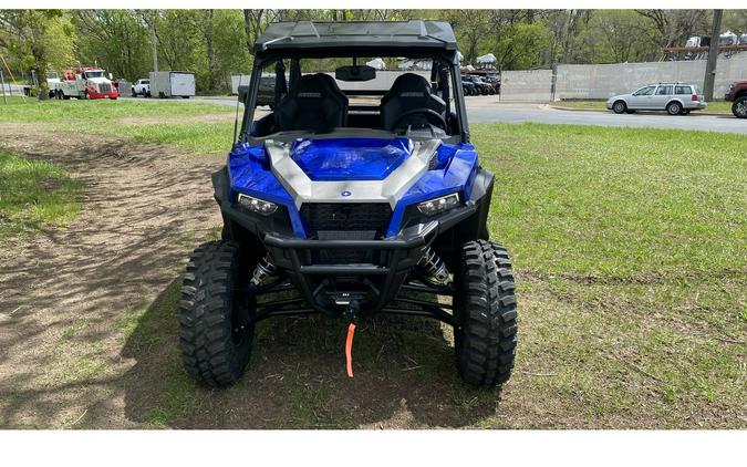 2024 Polaris Industries GENERAL XP 4 1000 ULTIMATE - POLARIS BLUE Ultimate