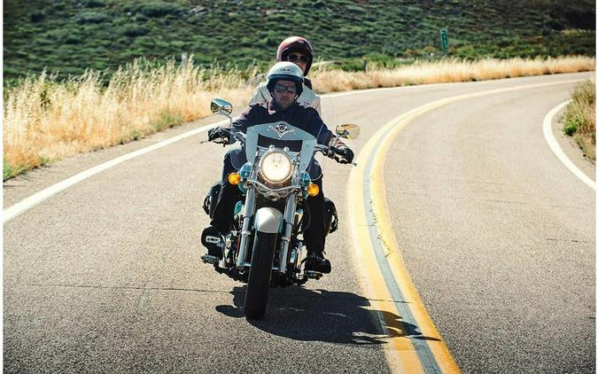 2022 Kawasaki Vulcan® 900 Classic LT