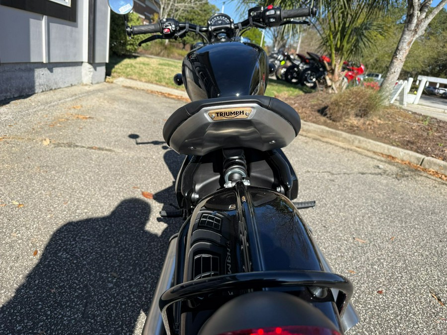 2026 Triumph Bonneville Bobber