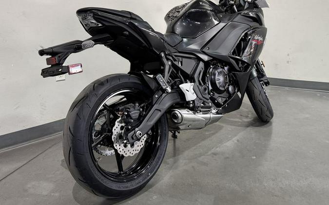 2026 Kawasaki Ninja® 650 ABS