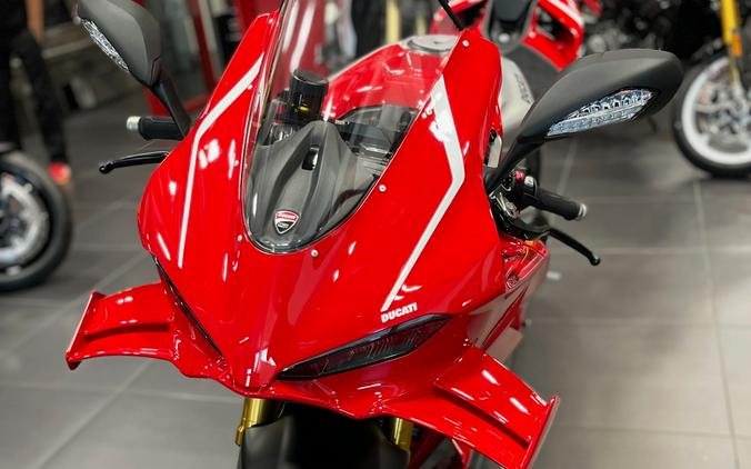 2026 Ducati Panigale V4 R