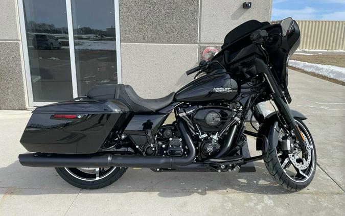 FLHX 2024 Street Glide®